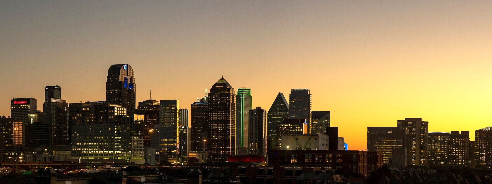 Panorama of the Dallas skyline at dusk