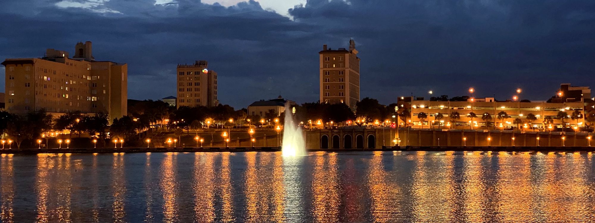 Downtown Lakeland at dusk